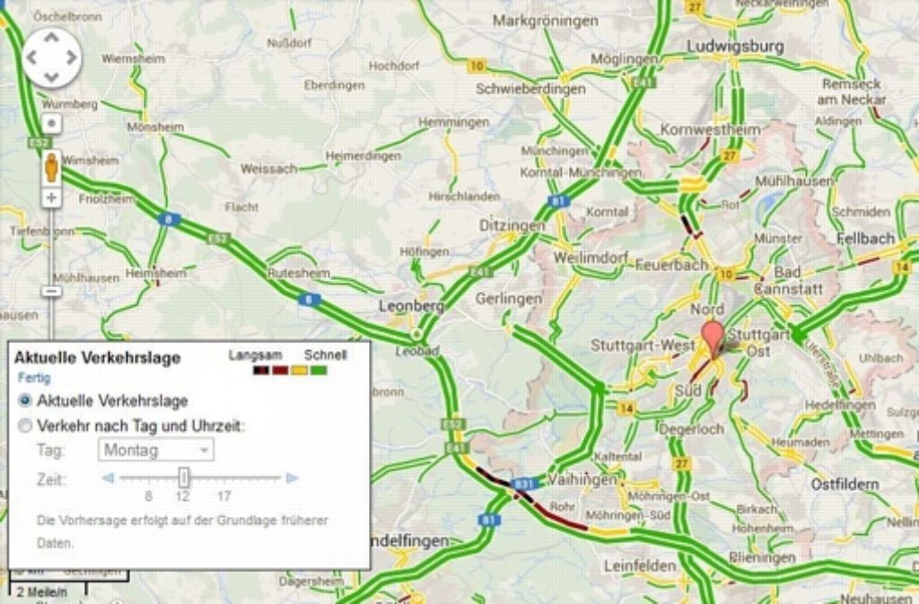Die aktuelle Verkehrslage macht es deutlich: Stuttgart steht im Stau. (Die Farbe Grün bedeutet hier, dass der Verkehr mit normaler Geschwindigkeit fließt. Je mehr die Farbe Richtung dunkelrot geht, desto langsamer läuft es. Alle Daten sind unter maps.google.de mit dem Zusatz „Verkehr“ einzusehen. Die Vorhersagen basieren auf Grundlage früherer Daten.)