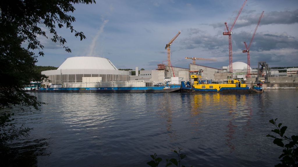 Castor-Transport auf dem Neckar: EnBW setzt Verschiffung bis Ende August aus