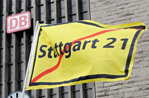 Seit vielen Jahren wird gegen das Bahnprojekt Stuttgart 21 demonstriert. Foto: dpa