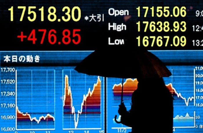 Japanische Notenbank verkündet Strafzinsen: Auch Tokio setzt weiter auf Geldschwemme