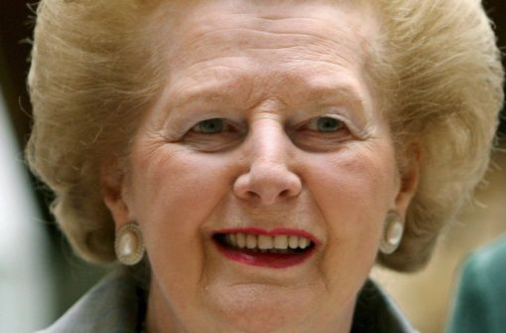 Die ganze Welt kennt ihren Spitznamen: Die Eiserne Lady. Den Namen erhielt Margret Thatcher wegen ihrer oft unerbittlichen politischen Haltung - und nicht wegen der stets korrekt sitzenden Frisur. Wir haben ein paar Stationen aus ihrem Leben zusammengestellt.