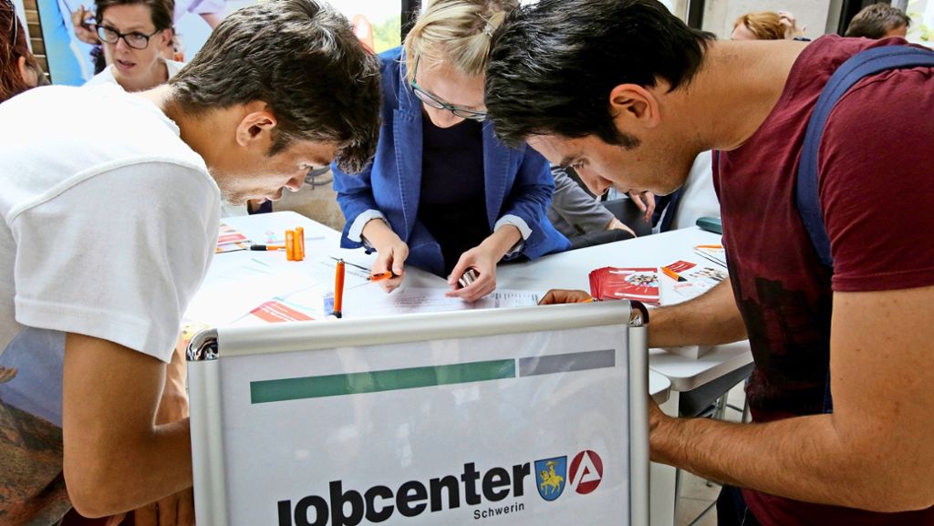Mehr Arbeitslose im Südwesten: Viele junge Leute auf Jobsuche