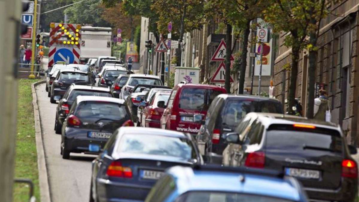 Stauchaos am Bopser in Stuttgart: Baustelle stellt Verkehr auf den Kopf – so kommen Sie durch die Stadt