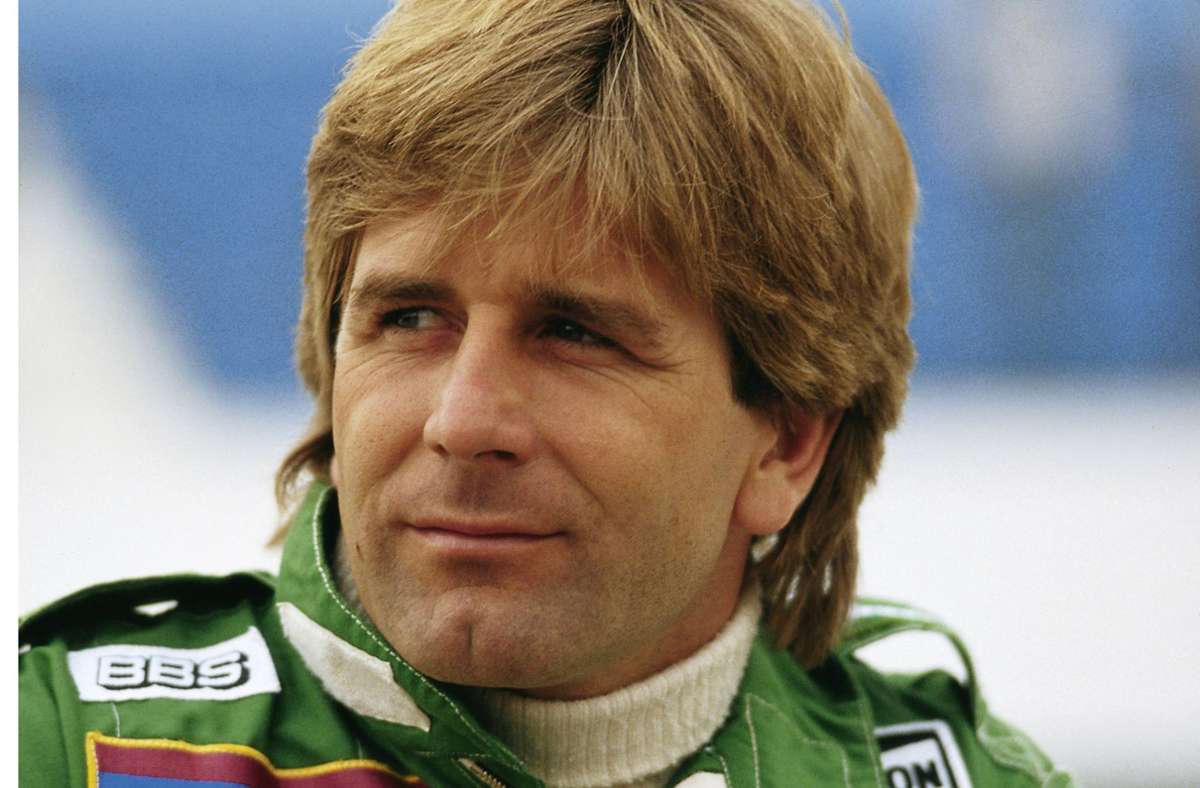 Manfred Winkelhock reiht sich in die Liste der bedeutendsten deutschen Rennfahrer ein, die ihr Leben auf der Strecke ließen. Er verunglückte 1985 während eines Rennens im Mosport Park bei Toronto (Kanada) und starb einen Tag später an seinen schweren Kopfverletzungen.