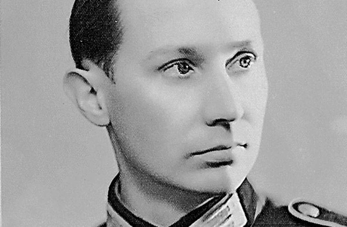 Walter Fuhrmann 1942 in der Uniform eines Wehrmachtssoldaten