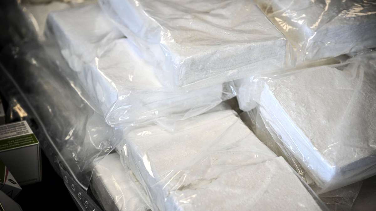 Sierra Leone: Mehr als 1,5 Tonnen Kokain auf Schiff in Guinea beschlagnahmt