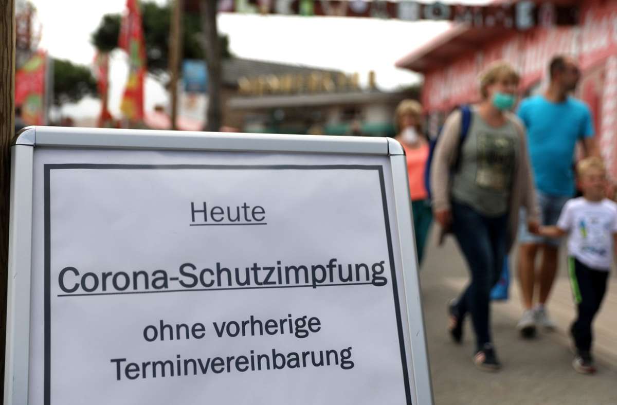 Ab diesem Donnerstag gelten in Baden-Württemberg strengere Corona-Regeln für Ungeimpfte. Foto: dpa/Bernd Wüstneck