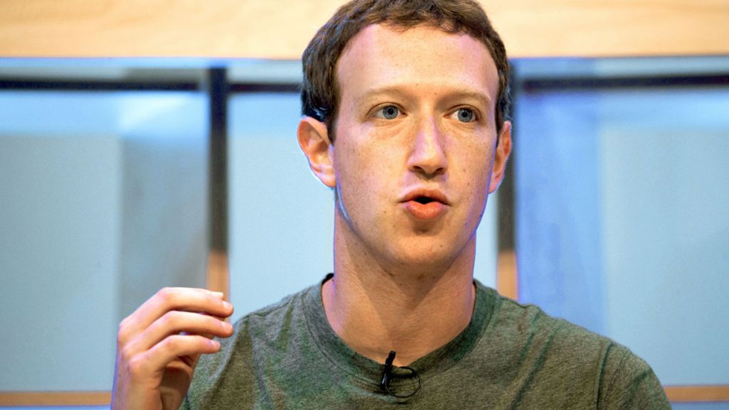  Das soziale Netzwerk Facebook befindet sich in der größten Krise seiner Geschichte. Mark Zuckerberg entschuldigt sich halbherzig, dass seine Firma Daten an Cambridge Analytica abfließen ließ. Aber er selbst bleibt das größte Problem von Facebook. 