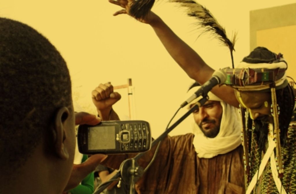 Musik auf der Sahelzone wird oft auf Mobiltelefonen aufgezeichnet. Drei junge Stuttgarter Filmemacher wollen das ändern und vor Ort eine professionelle Doku drehen.