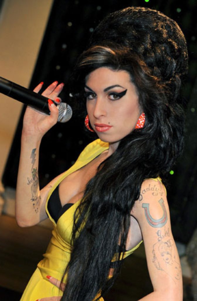 Sängerin Amy Winehouse - Fälschung ...