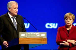 CSU-Politiker baut Merkel-Figur in seine Modelleisenbahn ein
