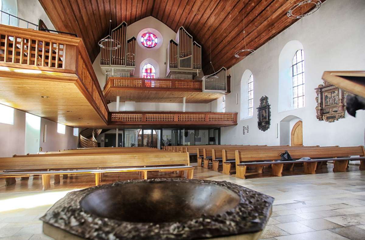 St. Cyriakus ist für eine gute Akustik bekannt und verfügt zudem über eine Rensch-Orgel.