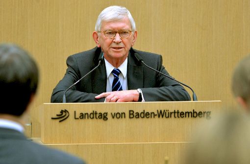 Ernst Uhrlau sagt vor dem NSU-Untersuchungsausschuss im  Landtag aus. Foto: dpa