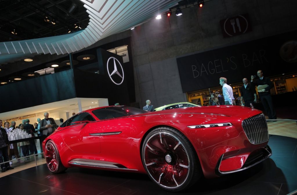 Der fast sechs Meter lange Vision Mercedes-Maybach 6 ist als Elektroauto konzipiert.