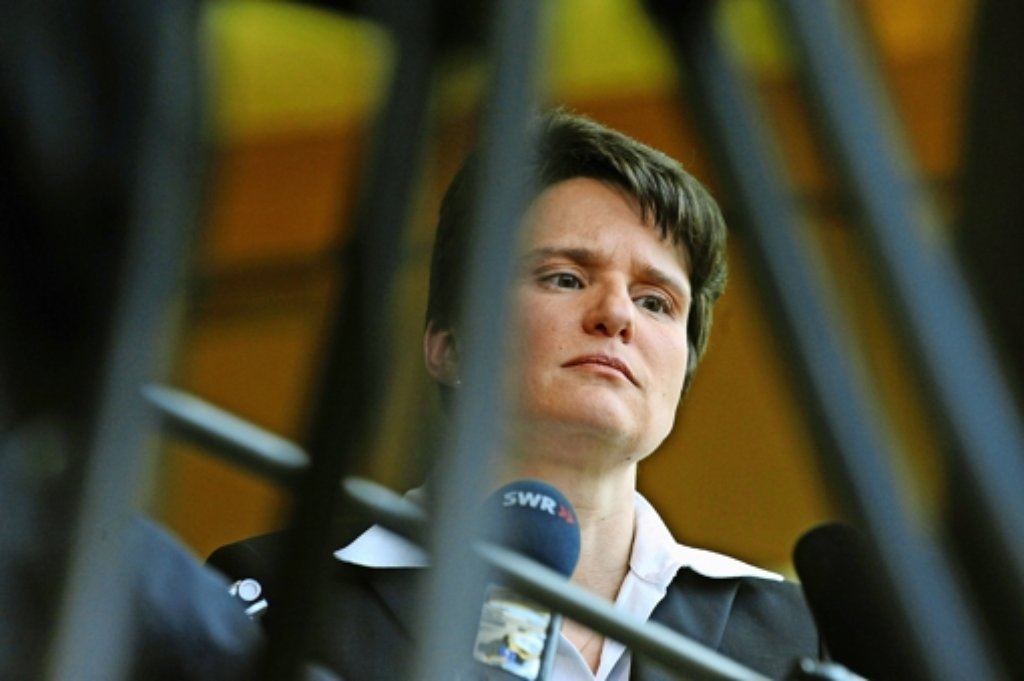 Ex-Ministerin Tanja Gönner will  verhindern, dass der U-Ausschuss zum „schwarzen Donnerstag“ ihre alten Dienstmails erhält. Foto: dpa