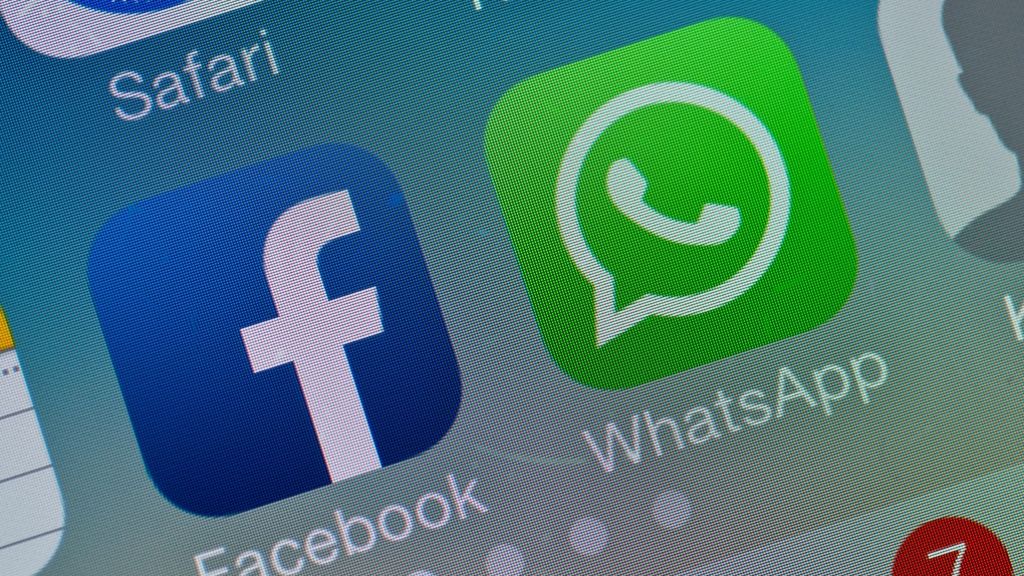 Datenaustausch mit WhatsApp: Facebook wehrt sich vor Gericht