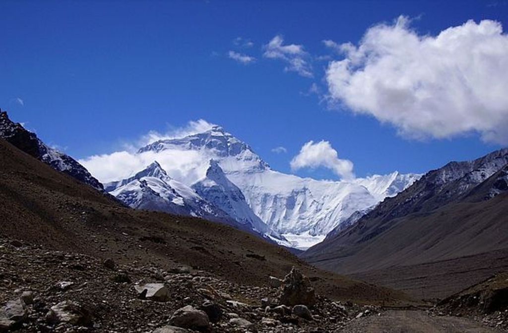 Noch in weiter Ferne – Mount Everest.