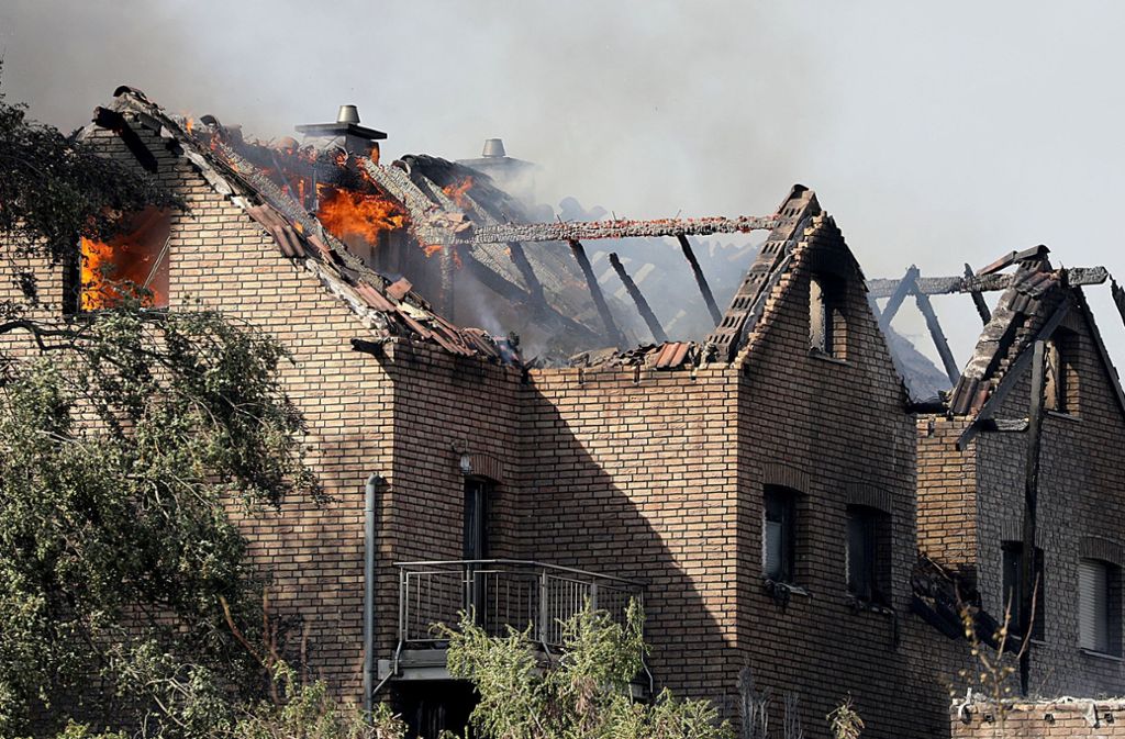 Acht Häuser sind in Brand geraten.