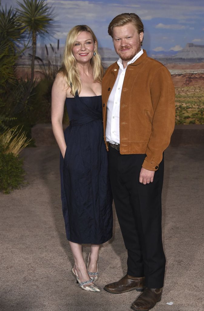 Spiderman-Schauspielerin Kirsten Dunst und ihr Lebensgefährte Jesse Plemons bei der Premiere im kalifornischen Westwood. Die beiden lernten sich bei den Dreharbeiten zur Serie „Fargo“ kennen.