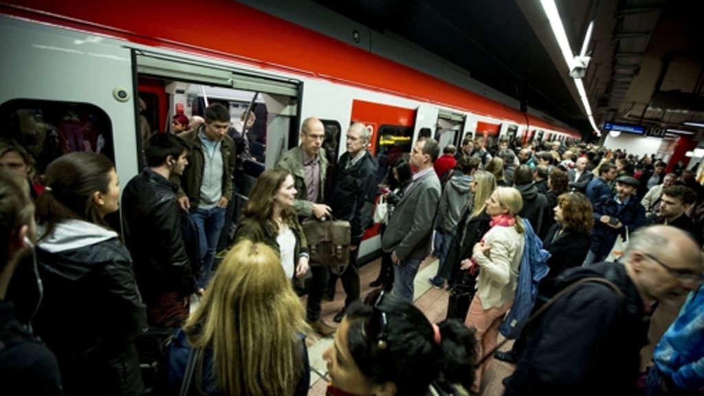Nahverkehr in Stuttgart: VVS: mehr Kunden trotz der S-Bahn-Misere