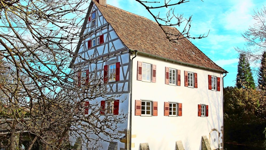 Holzgerlingen: Fotoausstellung beginnt: Blende 96 stellt in der Burg aus