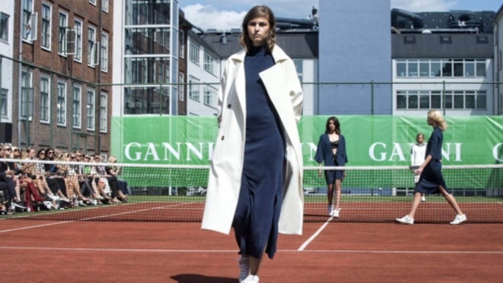 Fashion Week in Kopenhagen: Der Tennisplatz wird zum Laufsteg