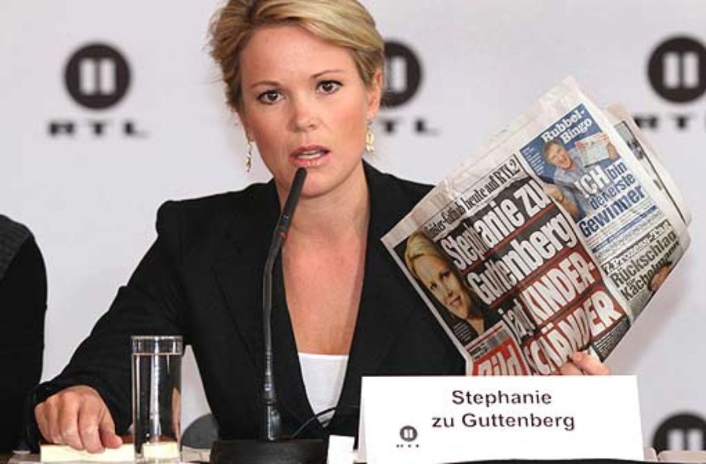 Die Moderatorin Stephanie zu Guttenberg ...