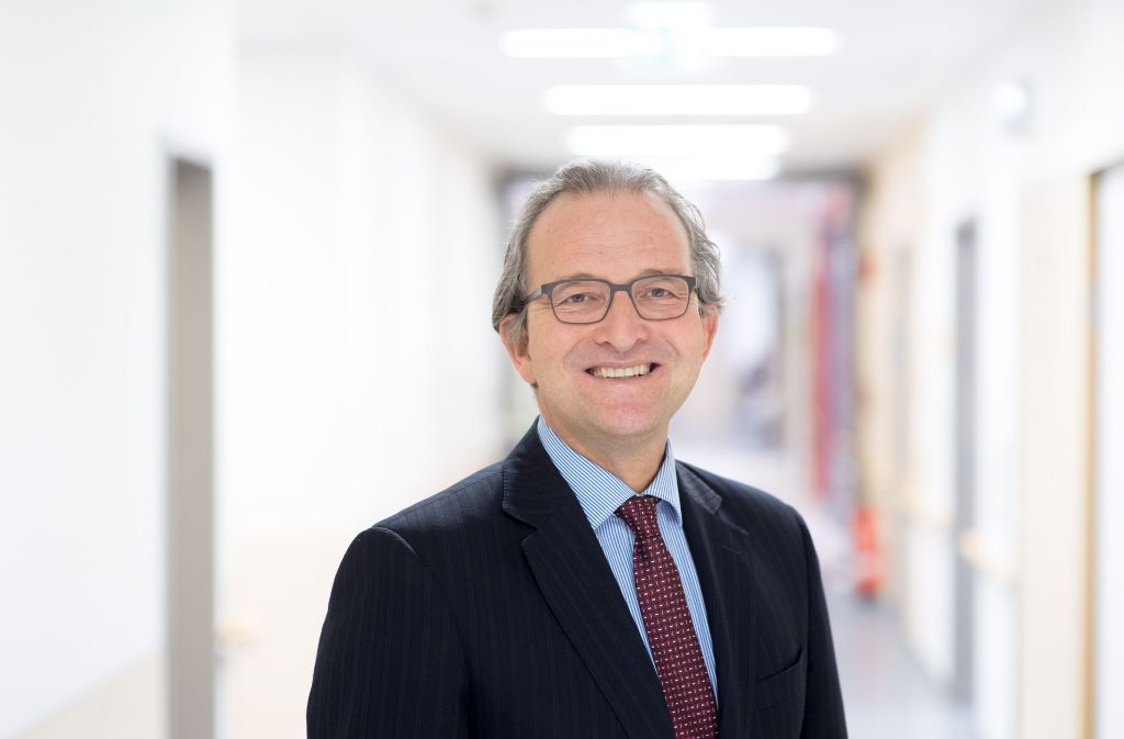 Stefan Sell, Ärztlicher Direktor des Zentrums für operative Medizin und des Gelenkzentrtums Schwarzwald im Krankenhaus Neuenbürg