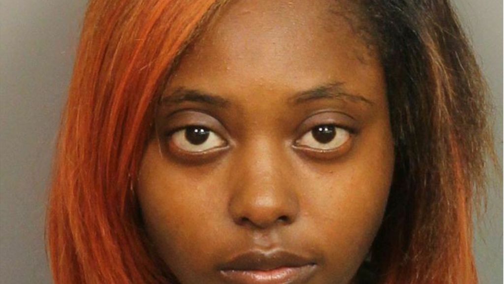  Eine 27-Jährigen war im Dezember in der Stadt Pleasant Grove bei einem Streit fünf Mal in den Bauch geschossen worden. Jones verlor ihr ungeborenes Baby. Nun wird sie deshalb angeklagt. 