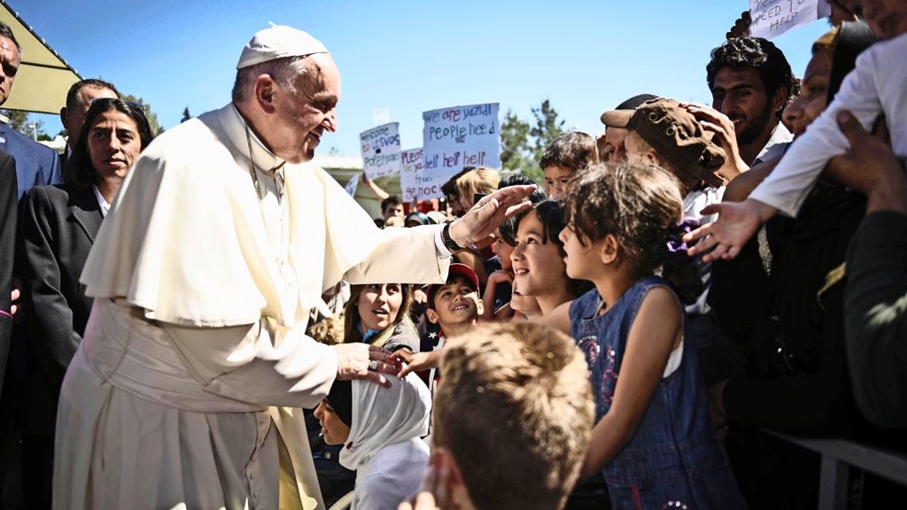 Flüchtlinge auf Lesbos: Papst appelliert an das Gewissen der Welt