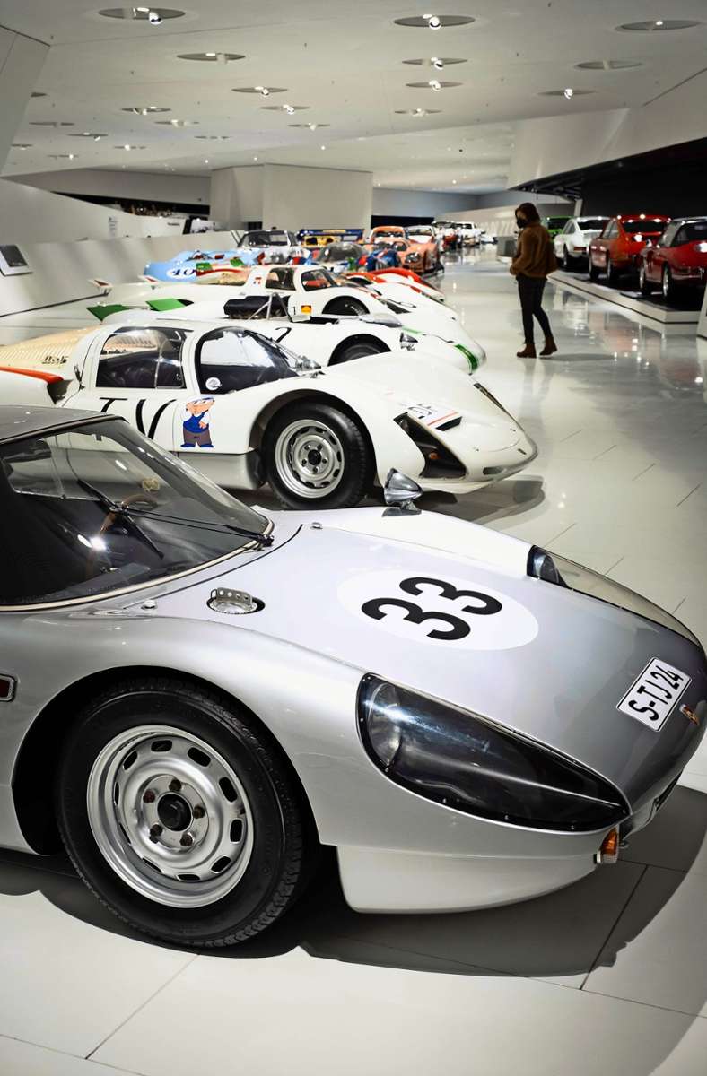 Legendäre Sportwagen aus Zuffenhausen können nun im Porsche-Museum wieder besichtigt werden.
