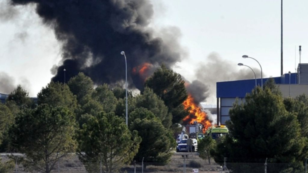 Kampfflugzeug in Spanien abgestürzt: Absturz fordert elf Menschenleben