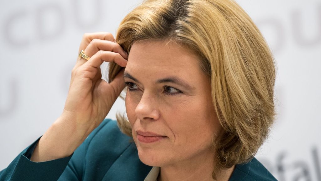  Die stellvertretende CDU-Bundesvorsitzende Julia Klöckner drängt die SPD zu einer zügigen Regierungsbildung „ohne Rosinenpickerei“. Eine Minderheitsregierung lehnt die Rheinland-Pfälzerin ab. Sie selbst will nicht nach Berlin wechseln. 
