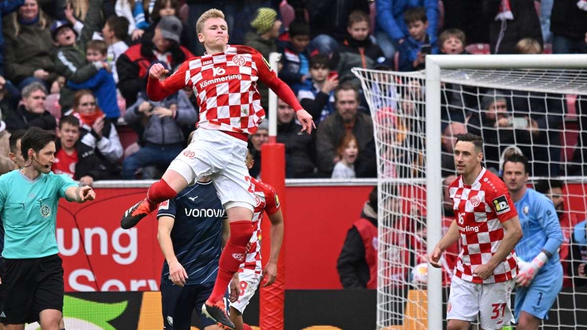 26. Spieltag: Ende der Elfmeterserie: Burkardt schießt Mainz auf Rang 16