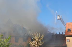 Hunderttausende Euro Schaden nach Brand von Wohnhäusern