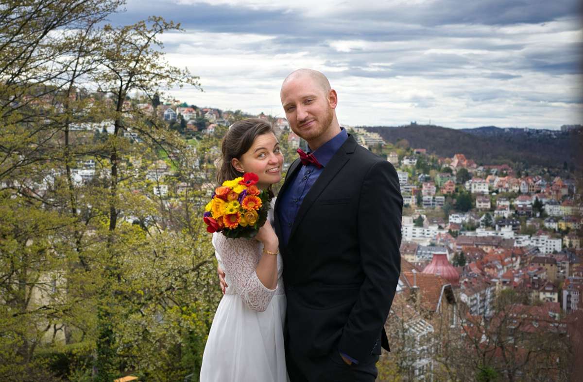 Laura und Renard bei ihrer Hochzeit 2021.