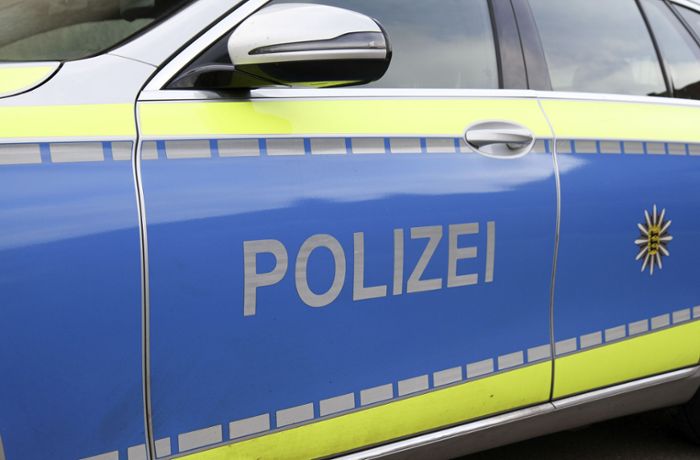 Unfall am Stuttgarter Kreuz: Sekundenschlaf führt zu Verkehrsunfall