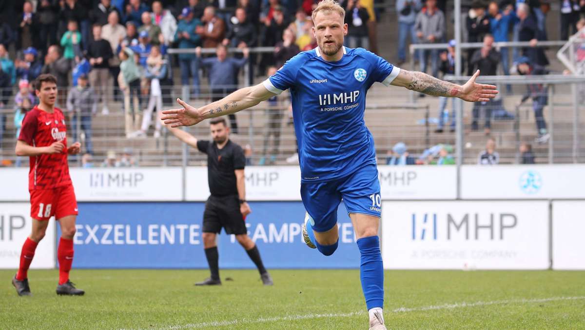 Stuttgarter Kickers gegen TSV Ilshofen: Die Blauen drehen Rückstand und bauen Tabellenführung aus