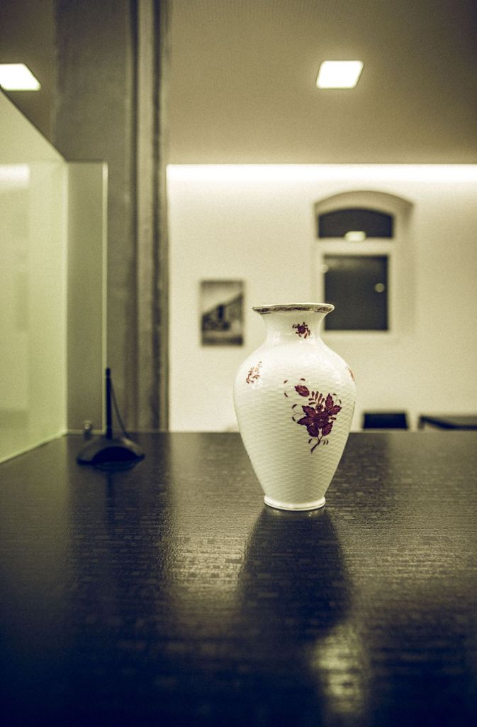 Kunst oder Krempel? Ein Kunde bietet diese Vase als Pfand an.