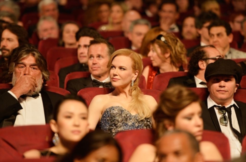Nicole Kidmans umstrittener Film "Grace von Monaco" feierte in Cannes Premiere und eröffnete das Festival.