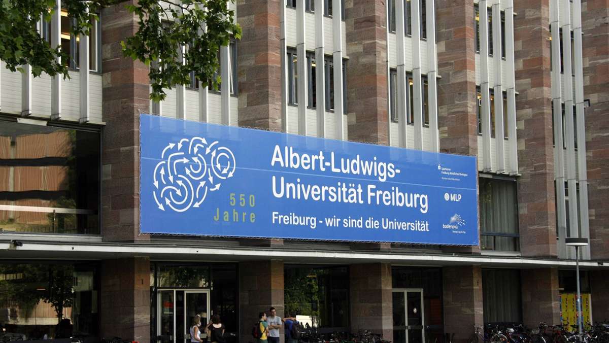 Universität Freiburg: Klimaaktivisten besetzen Hörsaal