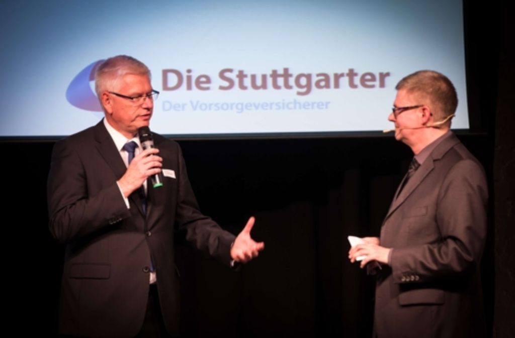 Versicherungschef Frank Karsten und StZ-Kulturressortleiter Tim Schleider.