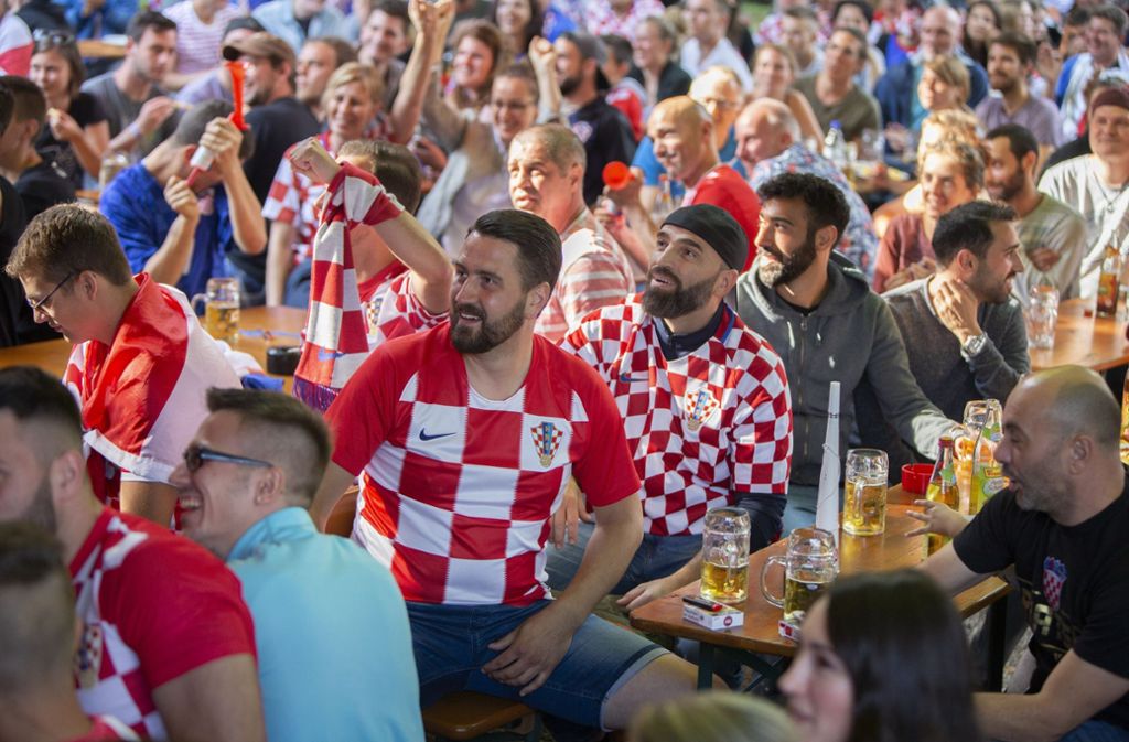 Während des Spiels mussten die Fans der kroatischen Mannschaft starke Nerven beweisen.