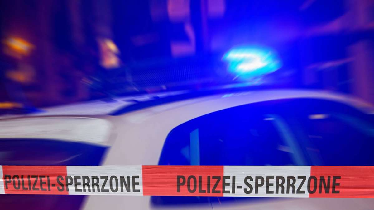 Düsseldorf: Polizei findet tote Frau in Plastiktonne auf Balkon