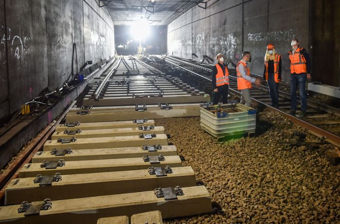 Sanierungsarbeiten bei der S-Bahn Stuttgart: Bahn nimmt alte Schmieranlagen wieder in Betrieb