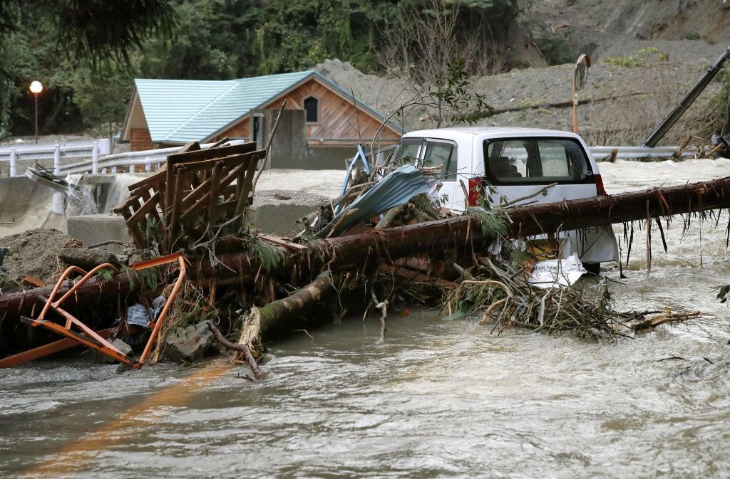 Mehrere Menschen kamen bei dem Taifun ums Leben.
