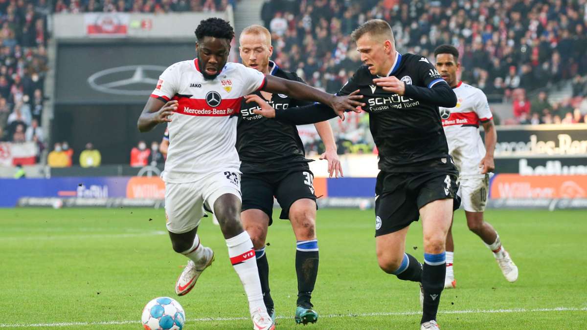  Der VfB Stuttgart steckt mitten im Abstiegskampf der Fußball-Bundesliga. Gegen Arminia Bielefeld verlieren die Schwaben mit 0:1. 