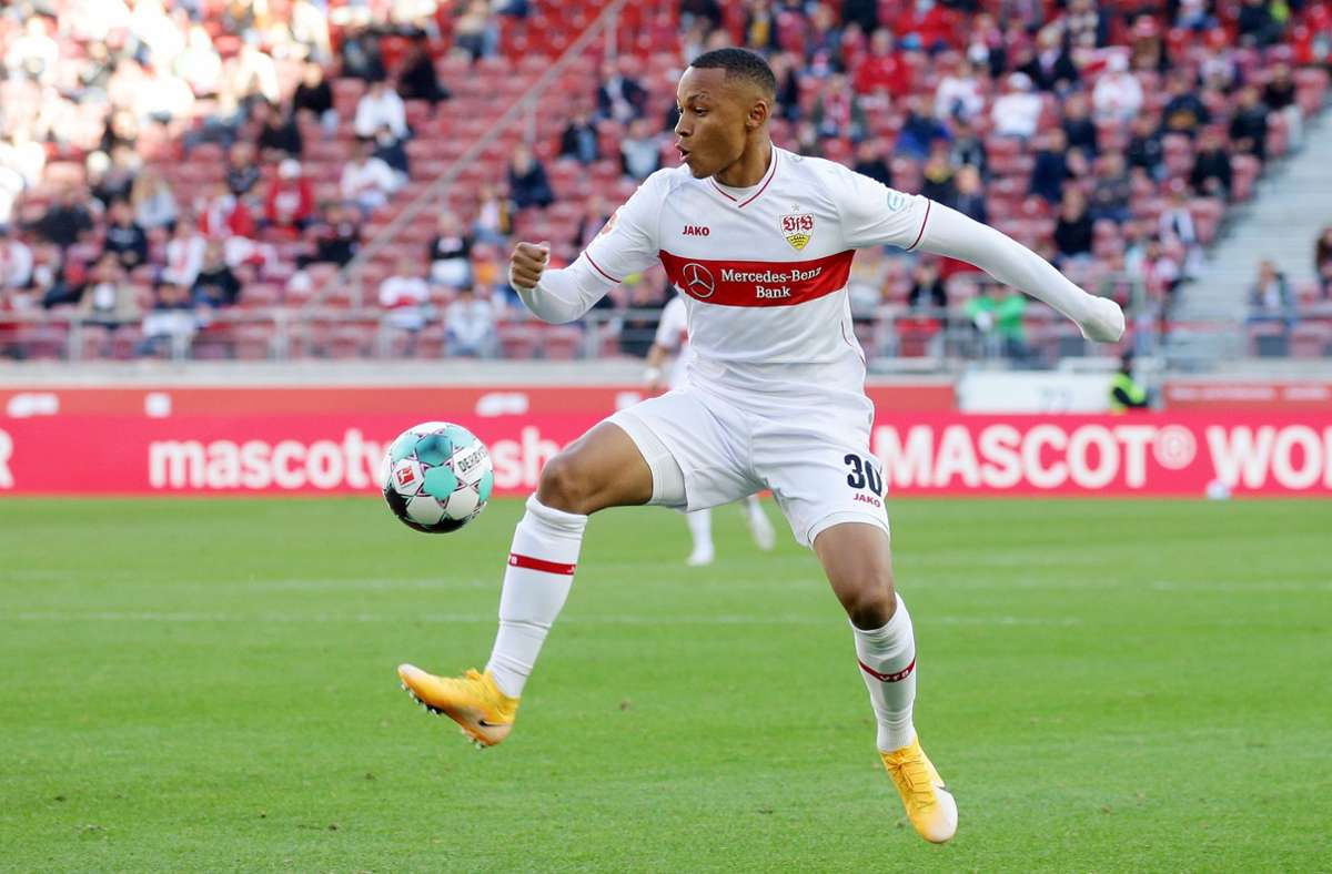Roberto Massimo (20) stand im ersten Saisonspiel gegen den SC Freiburg in der Startelf und wurde anschließend noch dreimal eingewechselt. Auf Schalke fehlte der schnelle Flügelspieler wegen Knieproblemen.