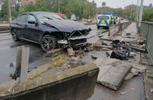 BMW-Fahrer kommt von Fahrbahn ab – 20 000 Euro Schaden
