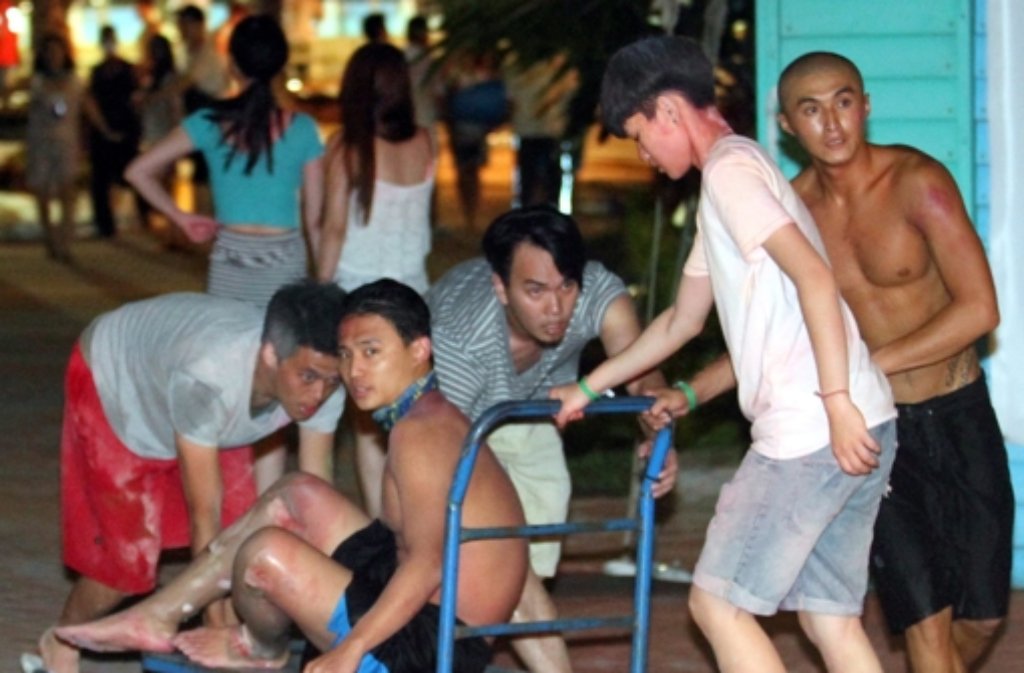 In einem Freizeitpark in Taiwan werden mehr als 500 Menschen verletzt.